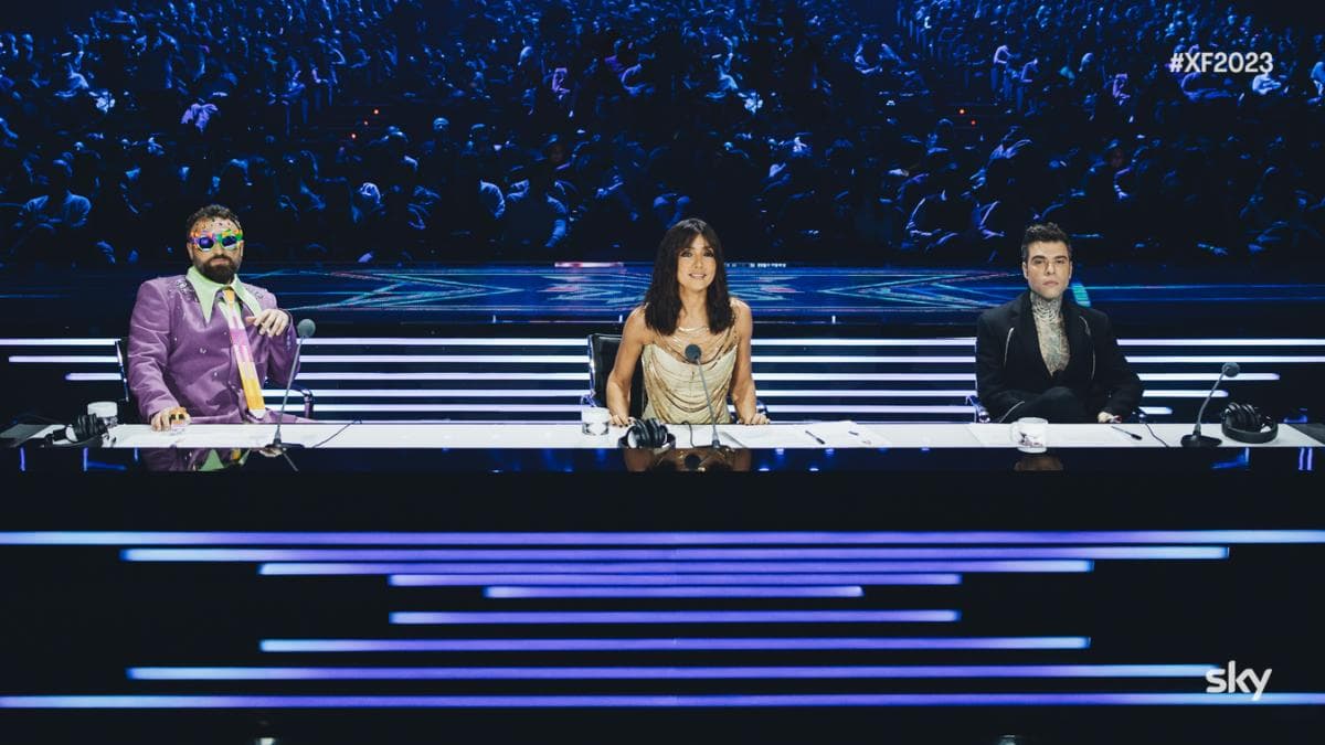 X Factor 2023: semifinale con tripla eliminazione e il ritorno di Emma