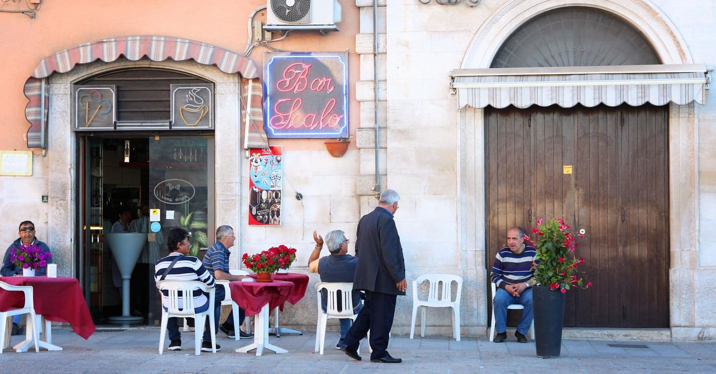 Dialetti italiani in crisi: dal 32% al 9,6% in 40 anni