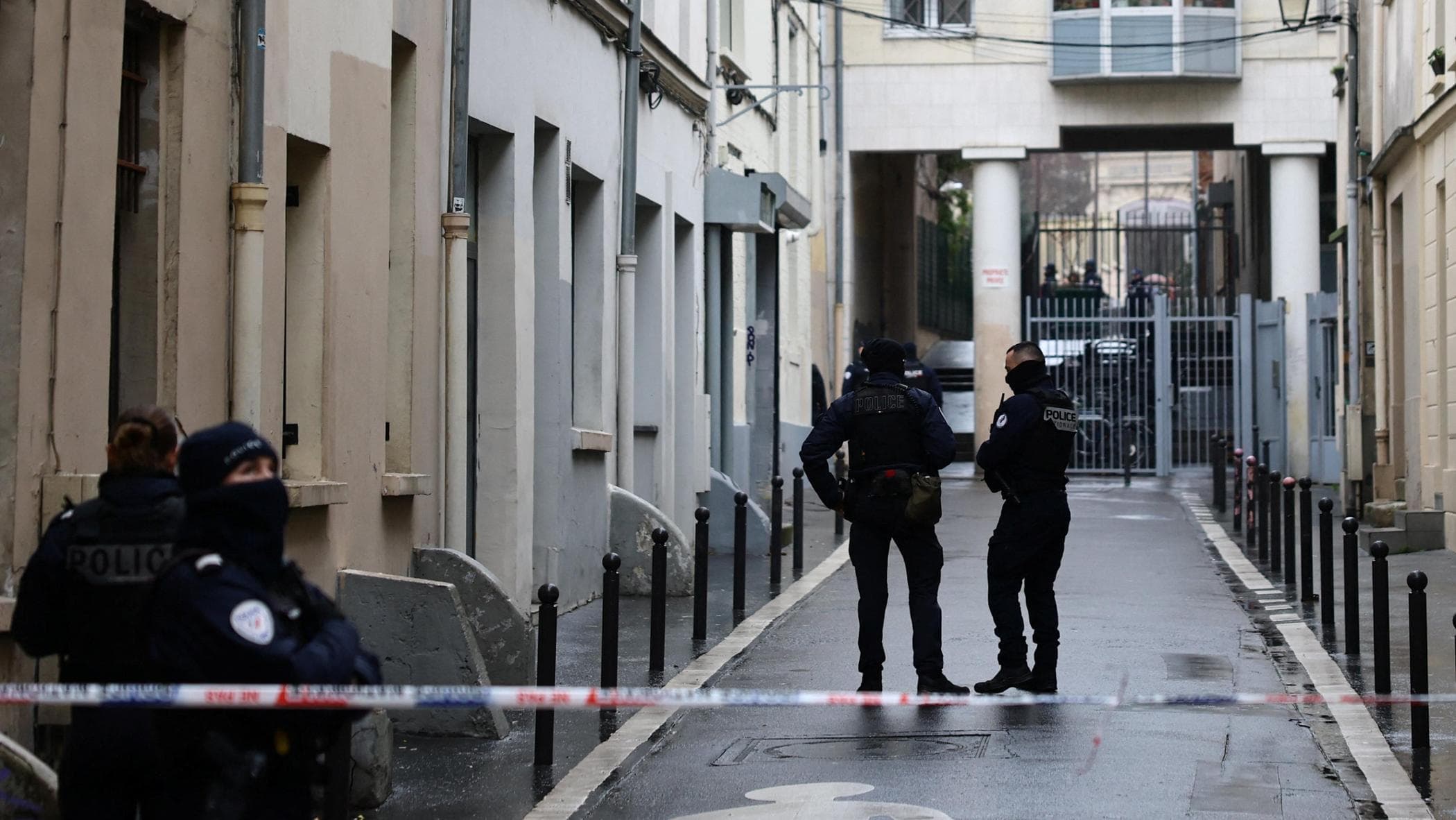 Allarme bomba alla sede di France Insoumise a Parigi